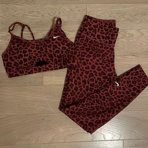 Women’s Nike Workout Set